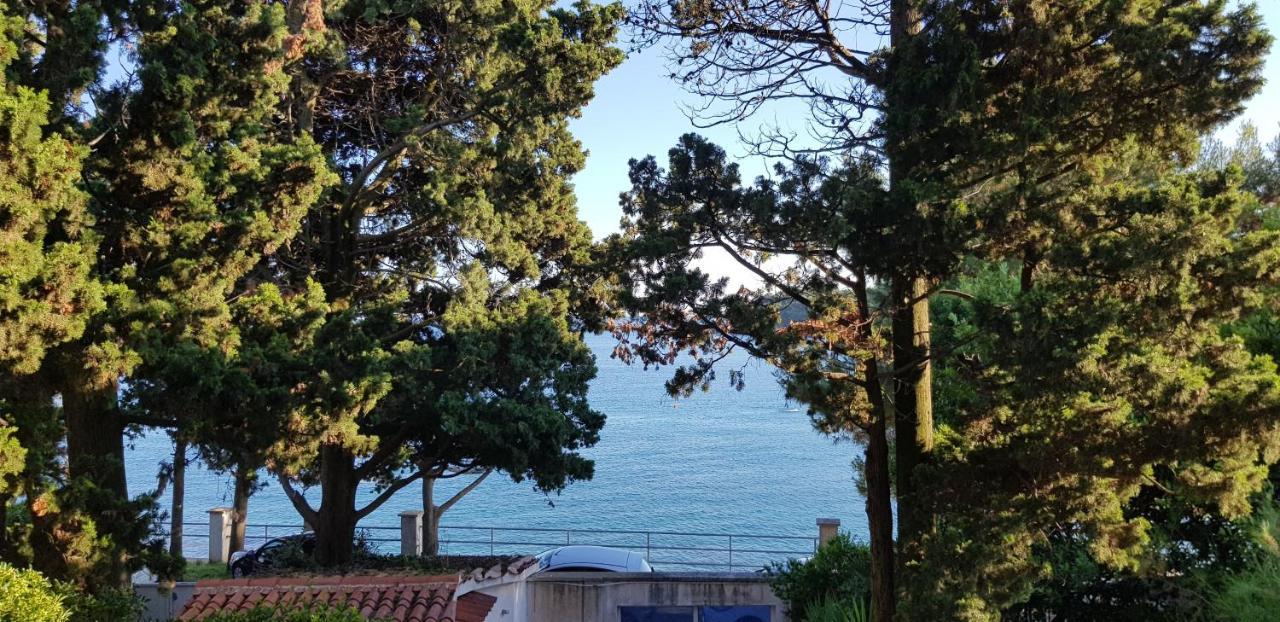 Appartement Mare Azzuro II à Pula Extérieur photo