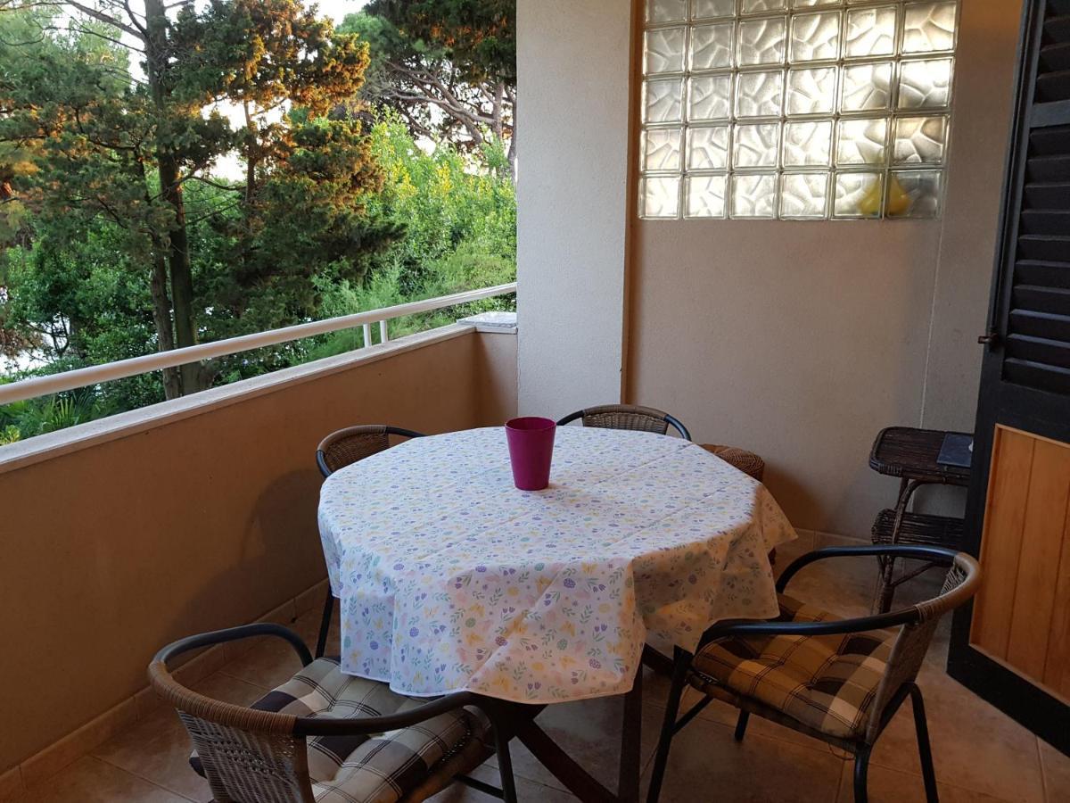 Appartement Mare Azzuro II à Pula Extérieur photo